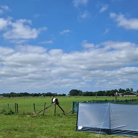 Luxe Tent Met Bijzettentje