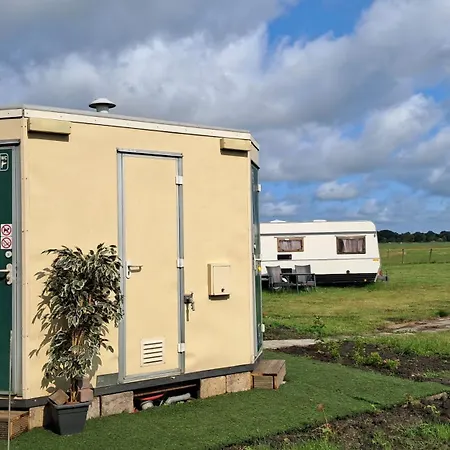 Glamping-tent