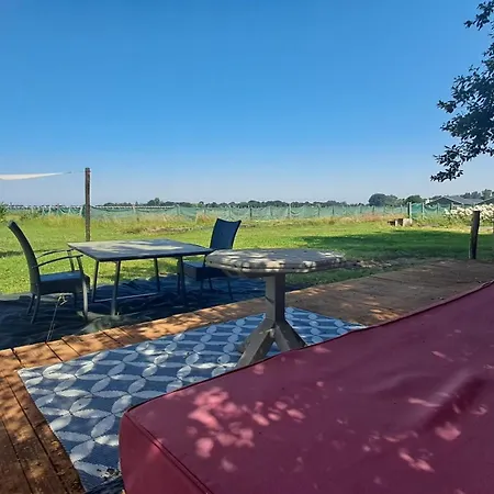 Роскошный шатер Glamping-tent Hensbroek